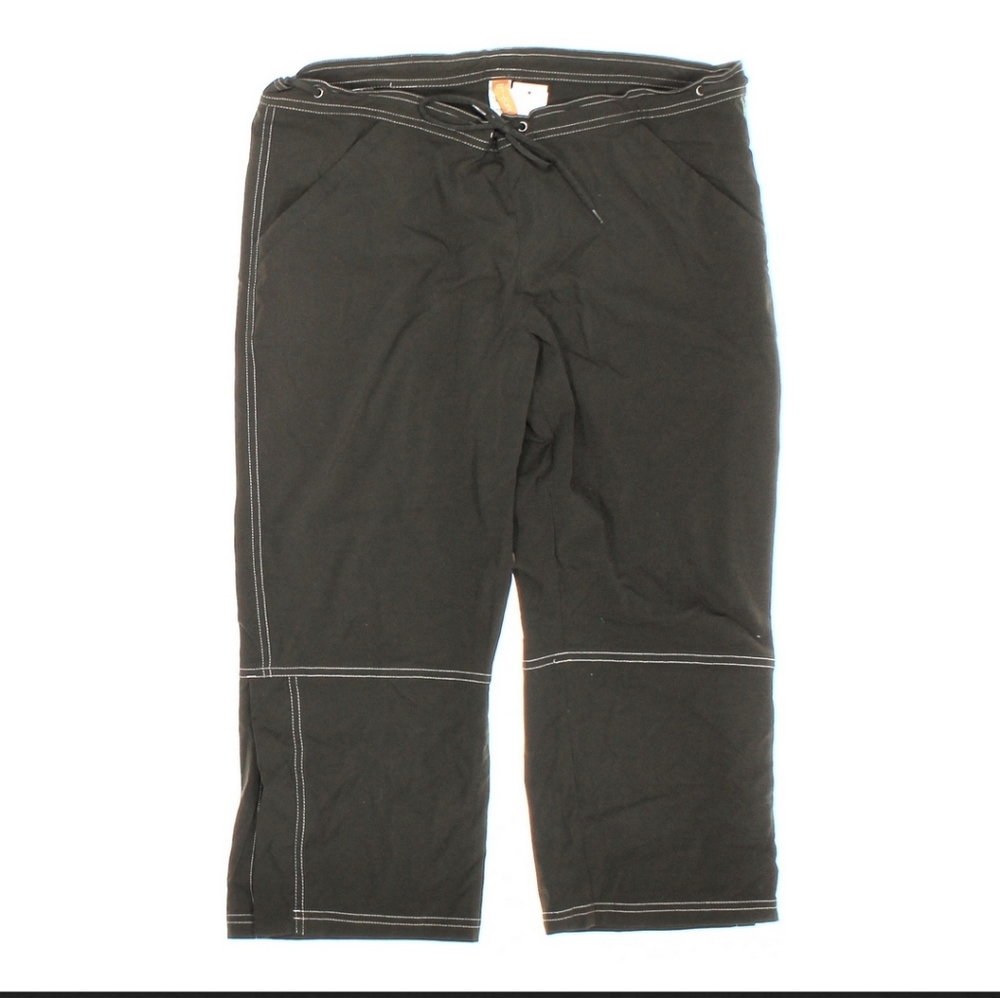 Lucy Capris Green Slit Hem Size Medium